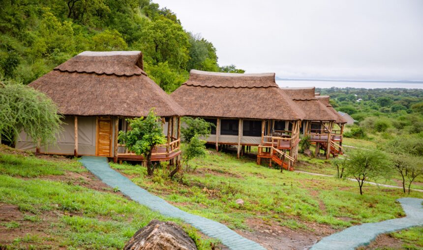 SANGAIWE MBUYU TENTED LODGE