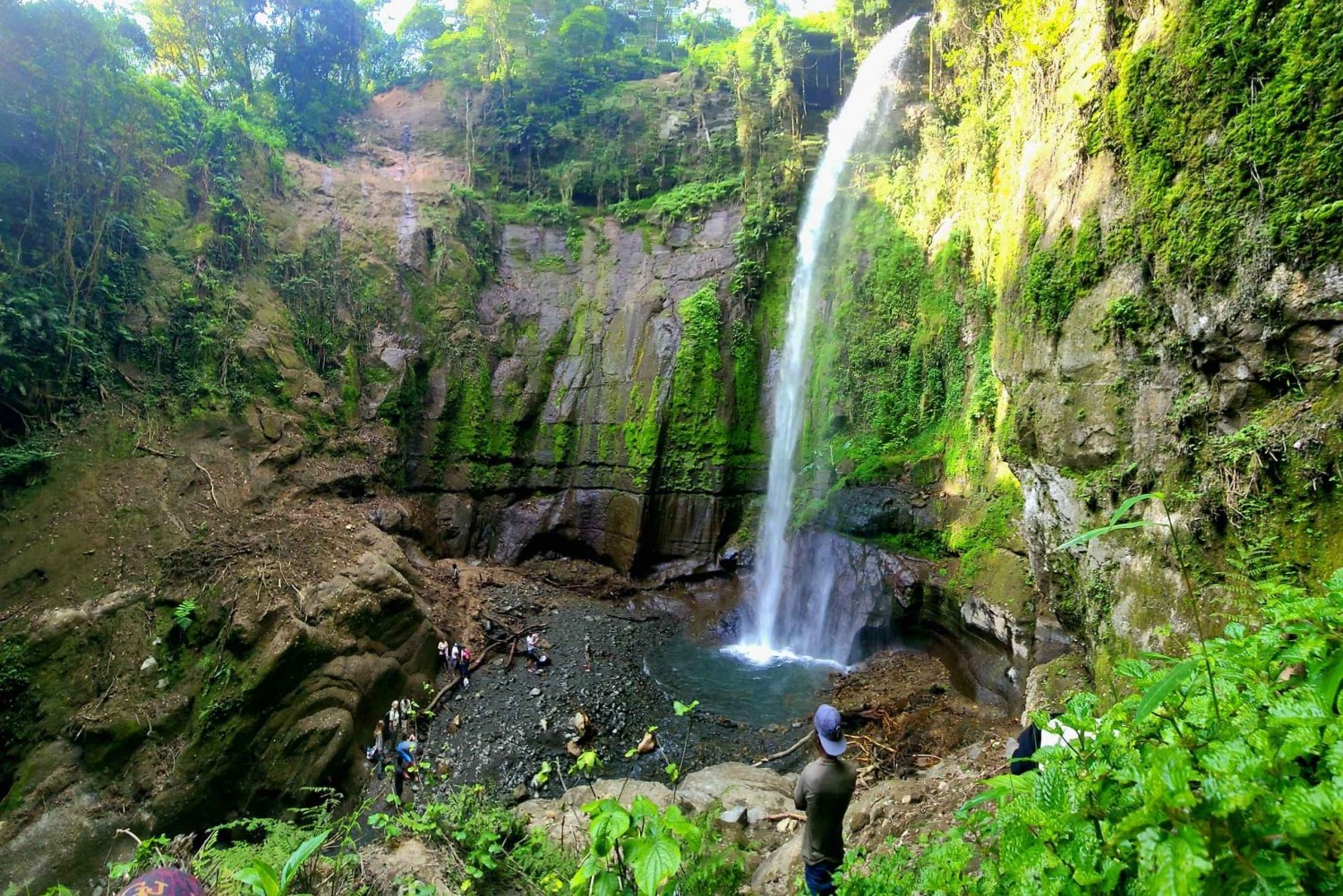 Mount Meru Waterfall & Coffee
