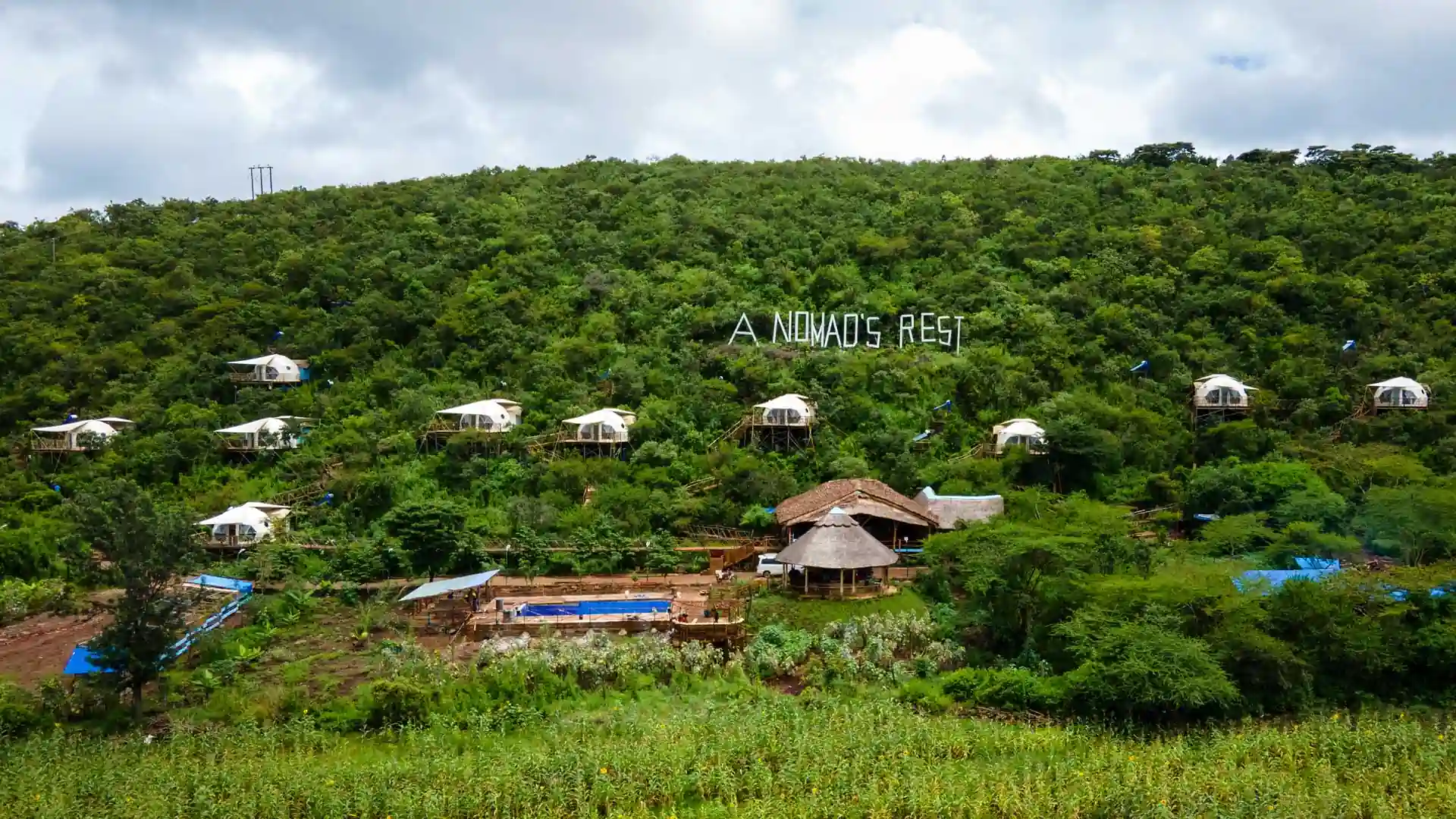 nomads-rest-lodge-tanzania-01