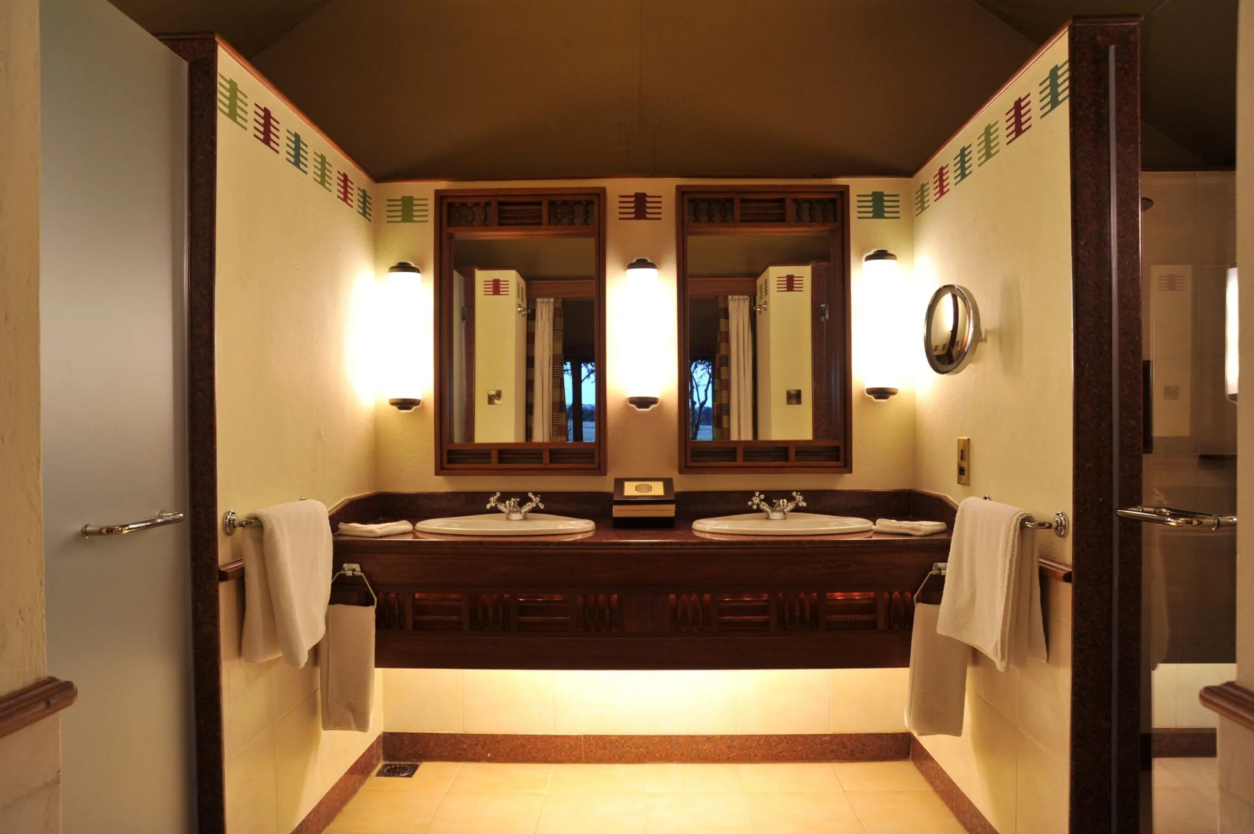 Bathroom-1-scaled-1.webp
