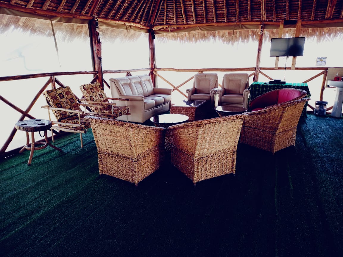 Part-of-the-restaurant-at-Little-Amanya-Camp.jpeg