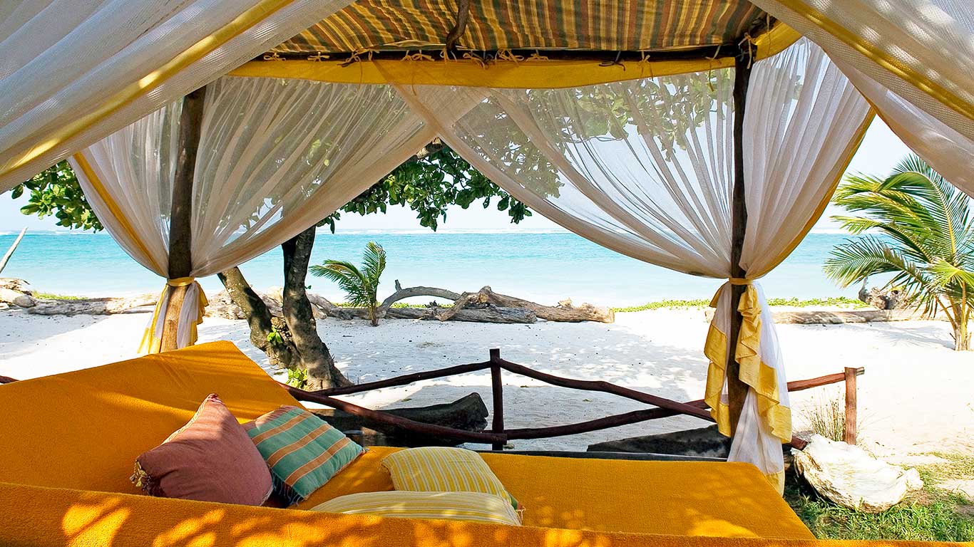 beach-bed.jpeg
