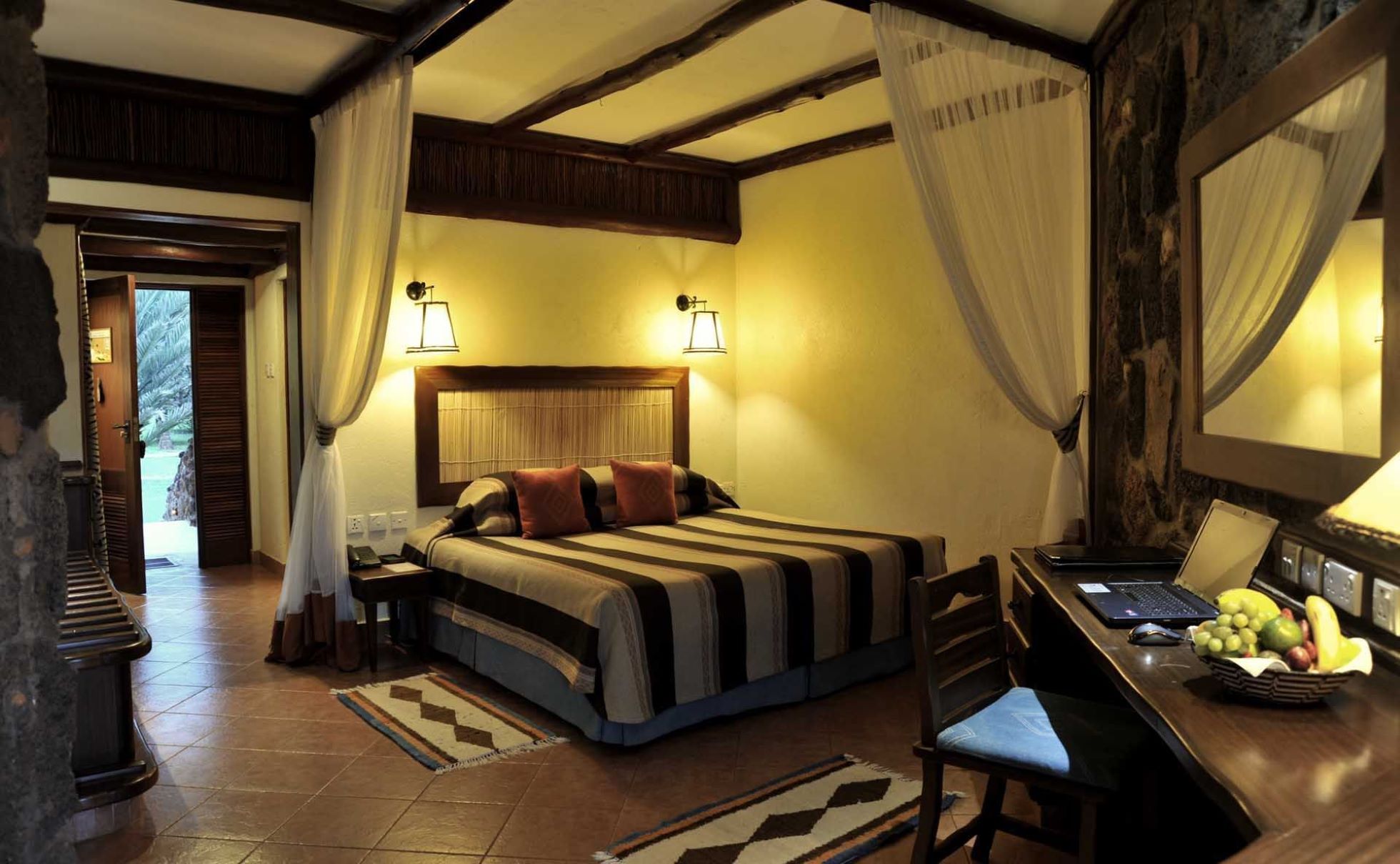 bedroom-13.jpg