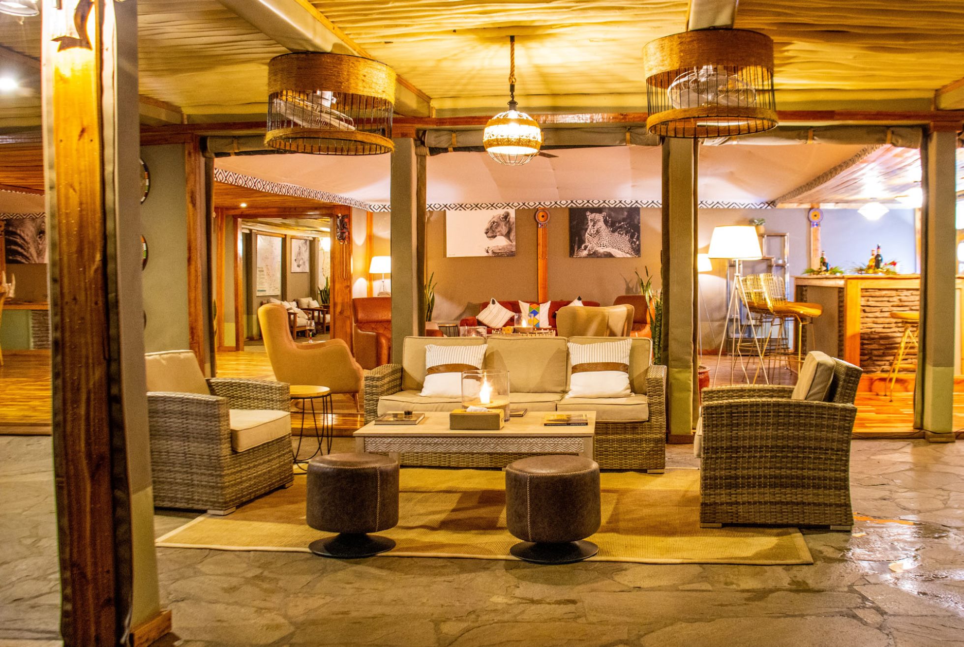lounge.jpg