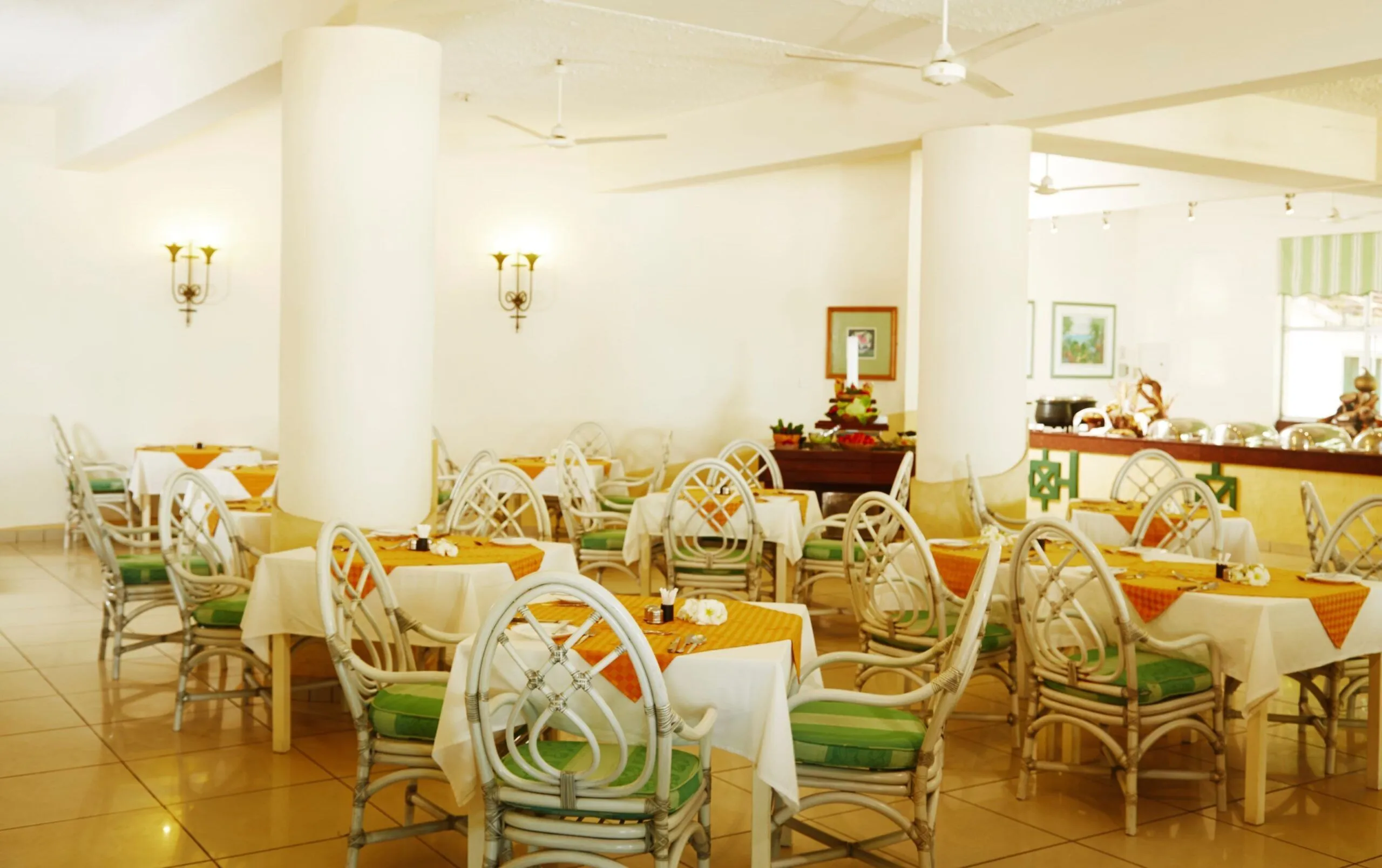 restaurant-4-scaled-1.webp