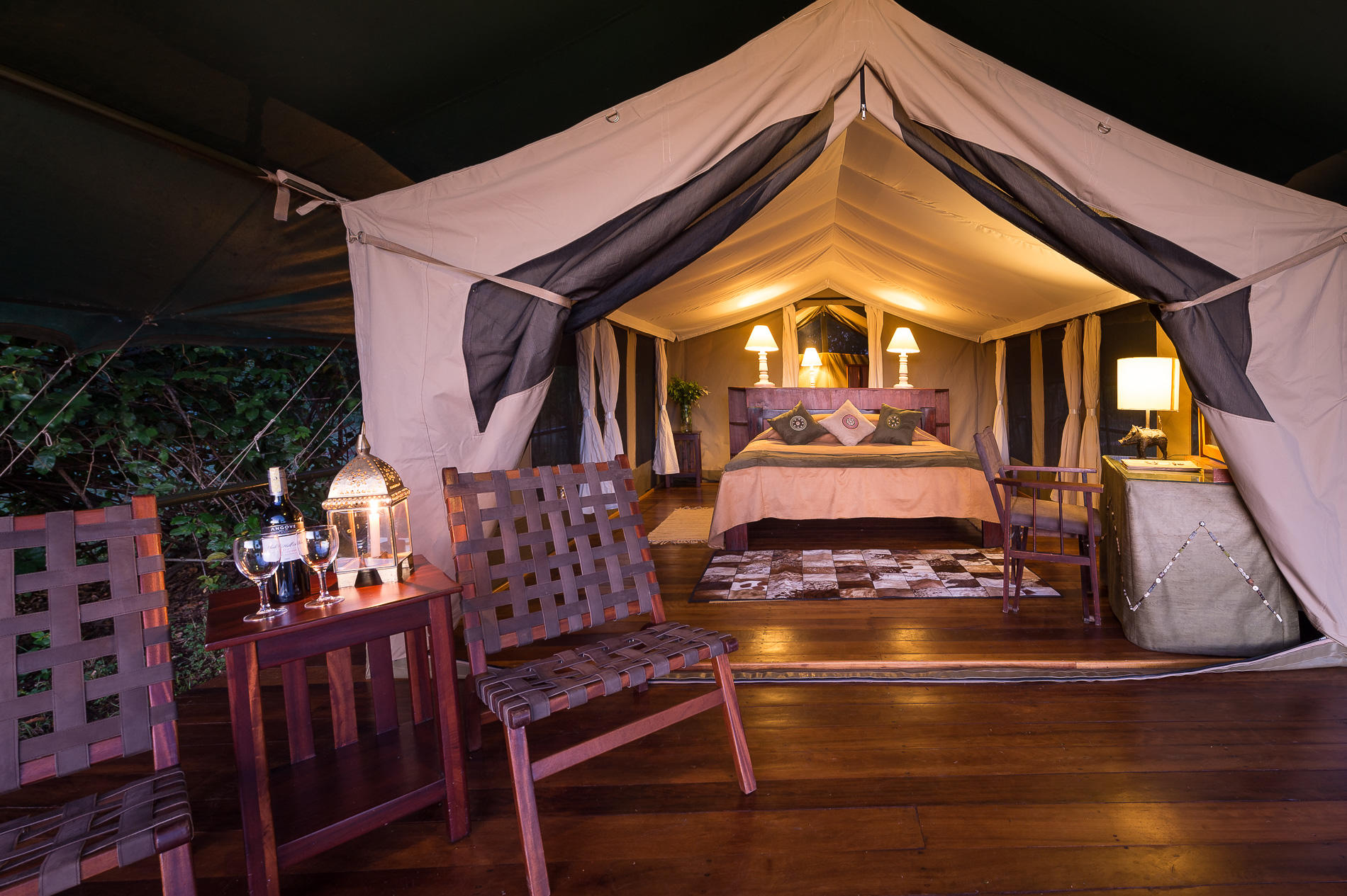 tent-at-night.jpg